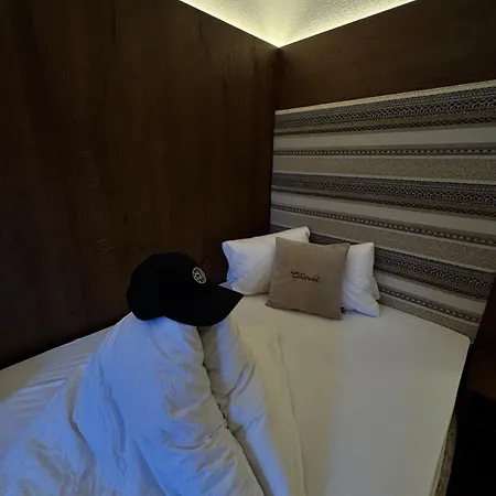 Hotel Central 이스크글