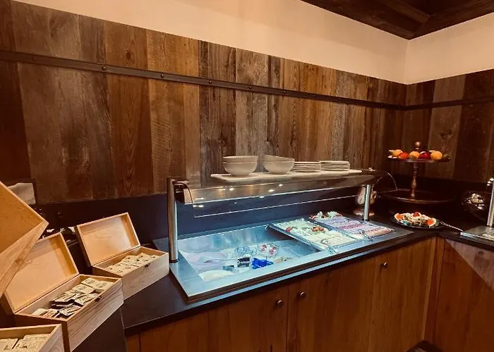 Ξενοδοχείο Hotel Central 3*